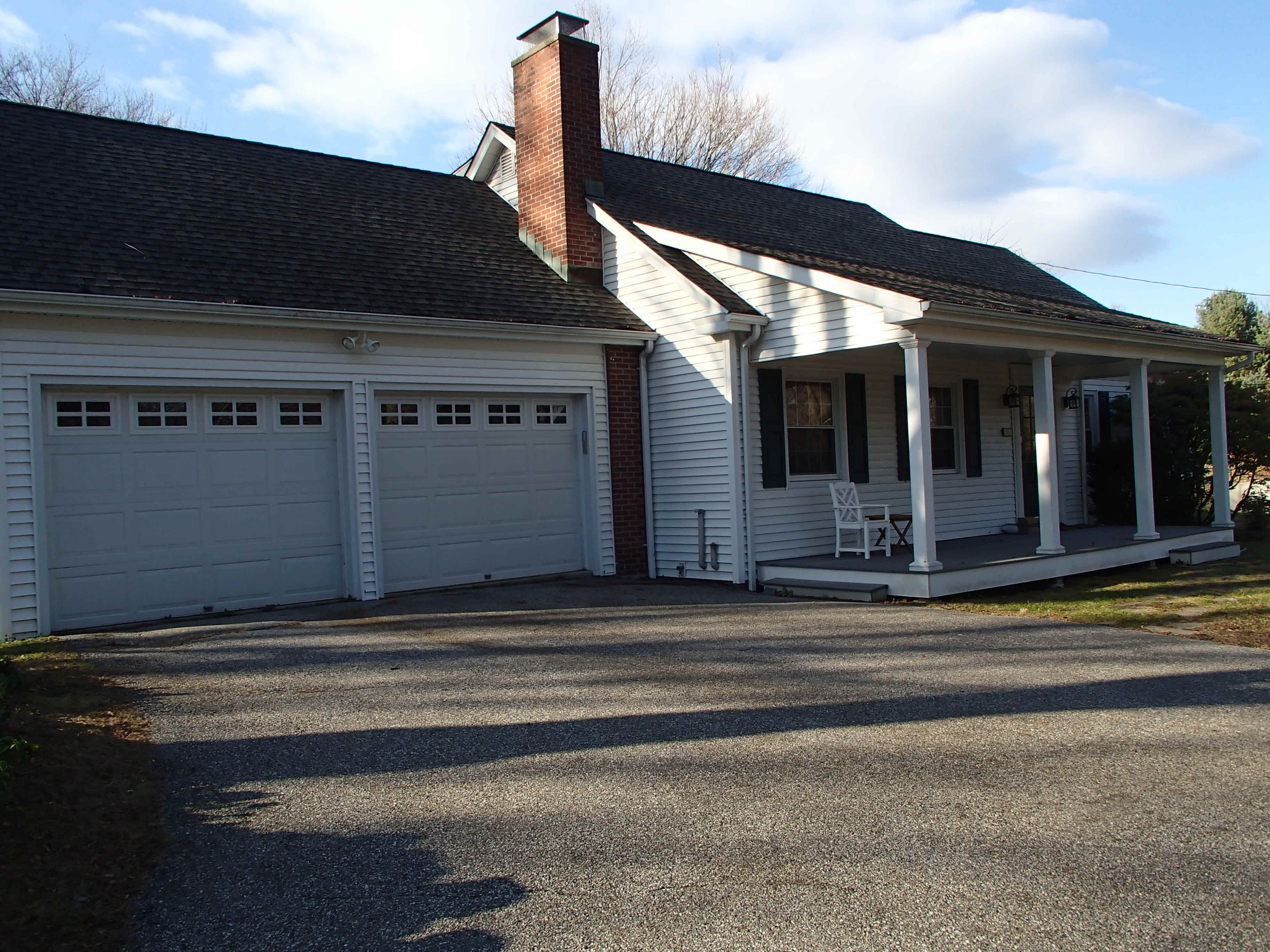 Building photograph for 34 CANFIELD DR